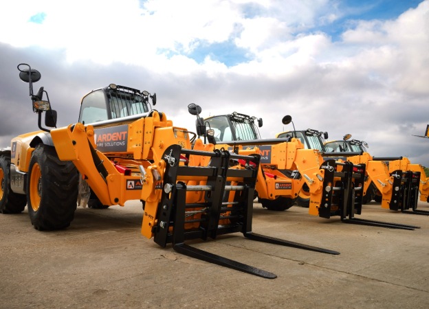 Ardent Hire places £10 million order with JCB