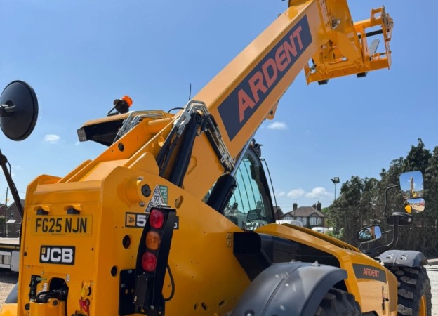 Plant Hire News: Industry Trends Shaping the Future of Construction Equipment