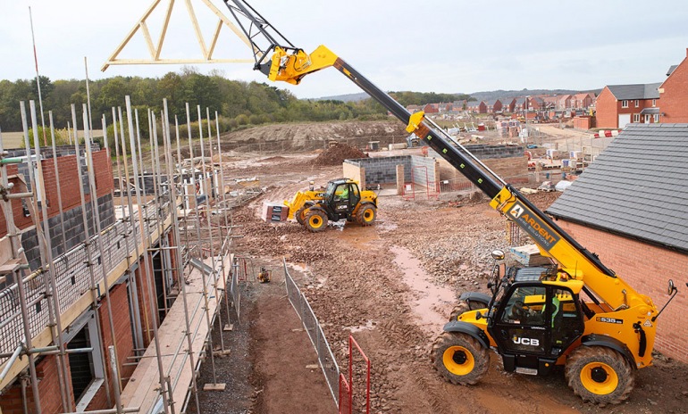 Housebuilding, Infrastructure and the UK Market