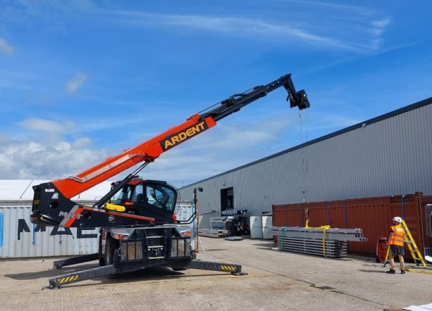 The Future of Lifting: How Roto Telehandlers Are Redefining Construction Sites