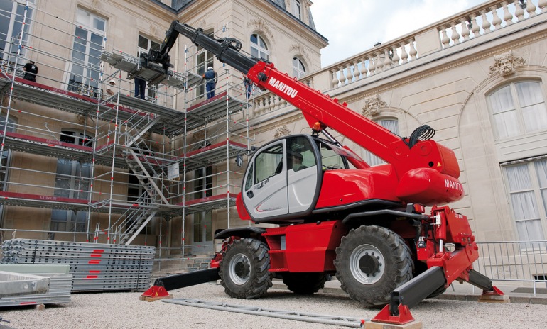 360-degree Telehandlers