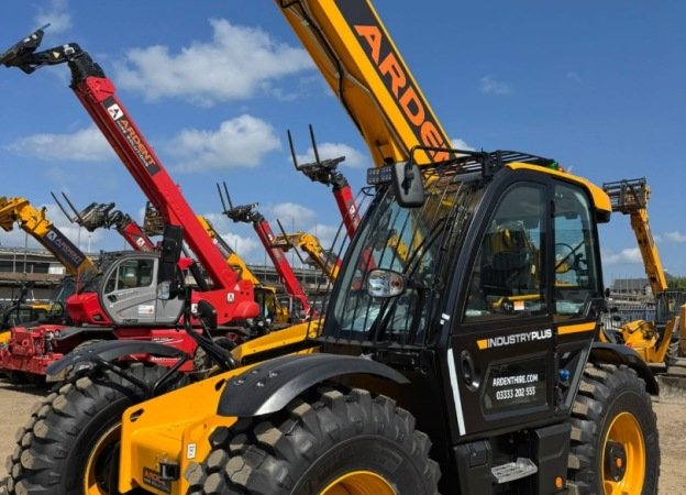 The Benefits of Agricultural Telehandler Hire for Modern Farming