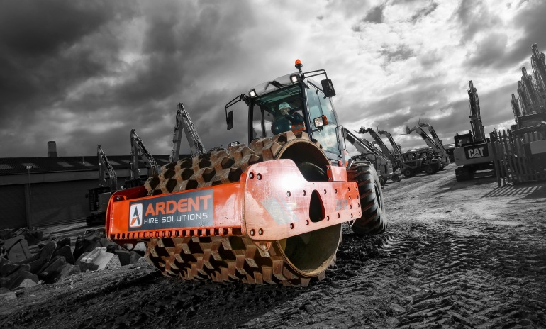Why rely on our Plant Hire Solutions?