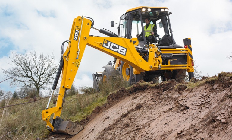 JCB 3CX Review