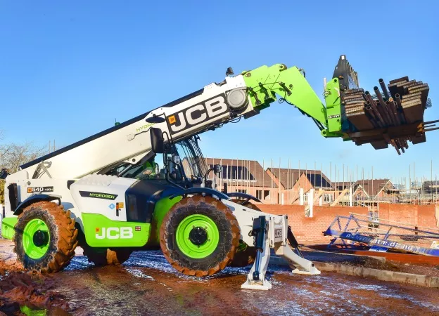 JCB and Ardent Lead with Early On-Site Hydrogen Trials