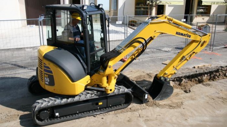 Komatsu PC55MR-3